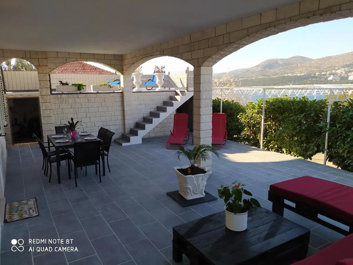 Villa Sandrina Donji Okrug  Donji Okrug (Ciovo)
