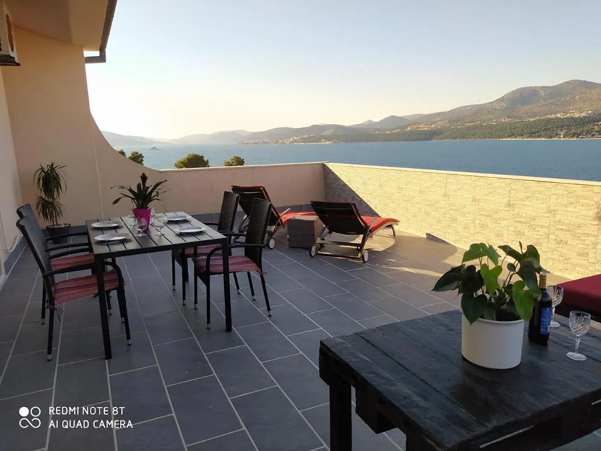 Villa Sandrina Donji Okrug  Hırvatistan